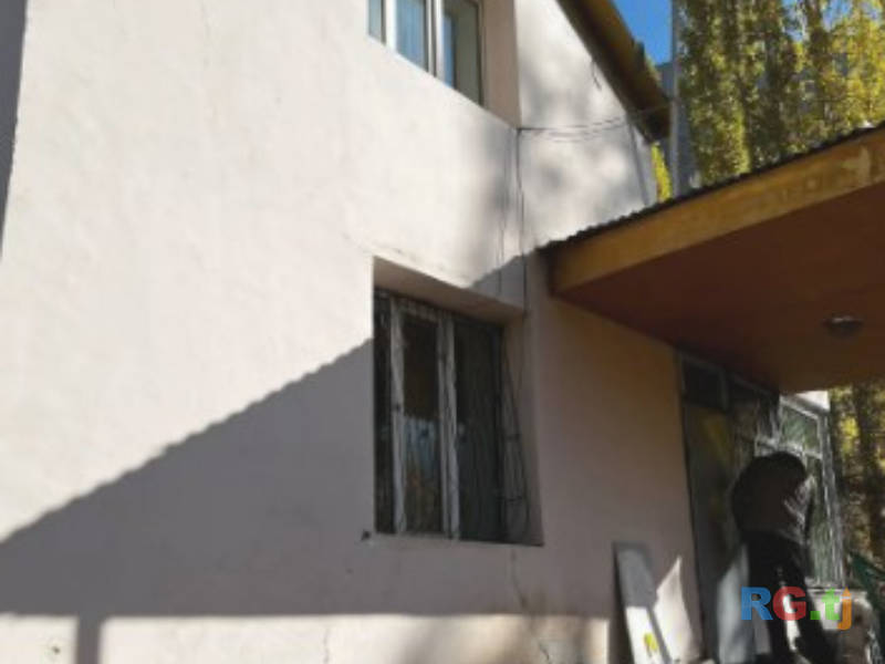 2-эт. дом 4-комн. 8 сот. на продажу